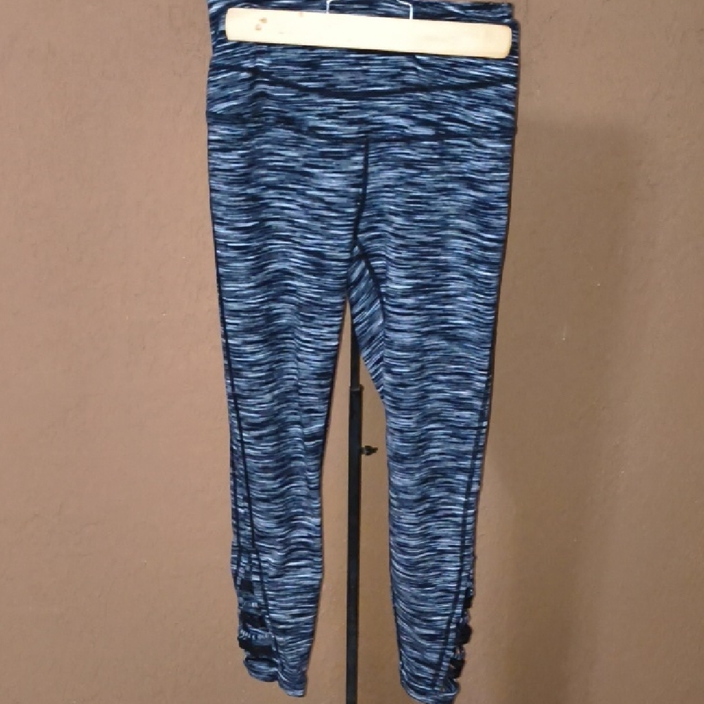 Zella Black Striped Leggings With Cutouts Size Small